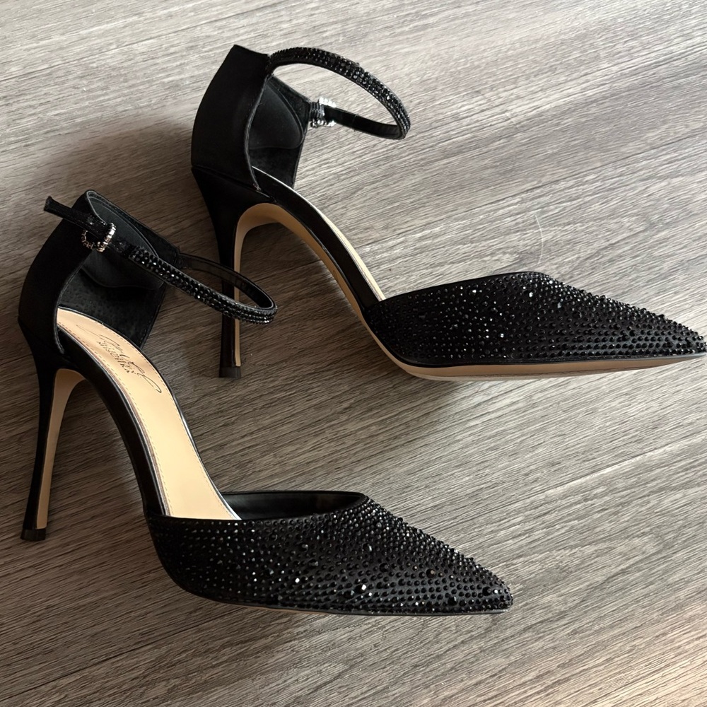 Jewel Badgley Mischka Jailene Ankle Strap Heels Black Satin Embellished Crystal